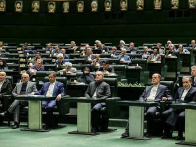 مطالبه مجلس از وزیر اقتصاد آینده