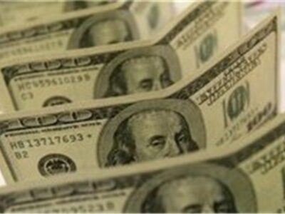 پیش‌بینی کاهش ۲۵ درصدی نرخ دلار