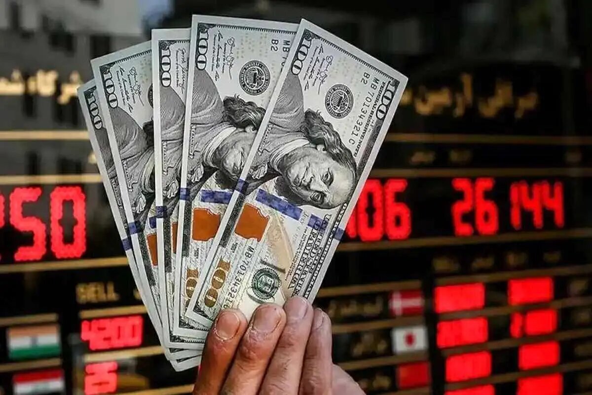قیمت دلار و یورو در مرکز مبادله ایران؛ چهار‌شنبه ۸ مرداد