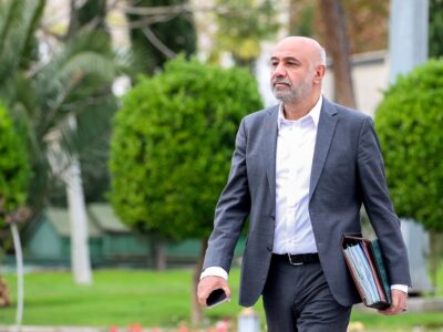 اقتصاد ایران با واگذاری مدیریتی بنگاه‌ها و تمرکززدایی نجات پیدا می‌کند/ اگر همه در کنار هم قرار بگیریم می‌توانیم اقتصاد کشور را به حرکت درآوریم