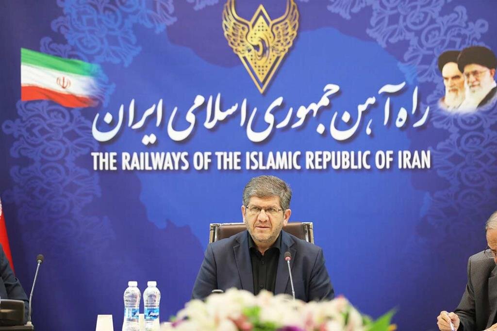 ذاکری: راه‌آهن ایران نقش کلیدی در تحول ترانزیت چین - اروپا دارد