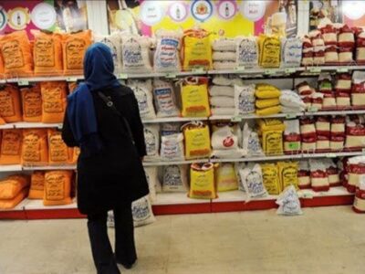 قیمت برنج هاشمی ۱۷۹درصد نسبت به سال قبل افزایش یافت+جدول کالاهای اساسی