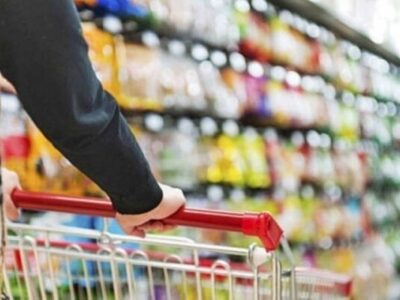 شکاف خطرناک میان آمار رسمی و واقعیت معیشت؛ اقتصاد زیر فشار بی‌اعتمادی
