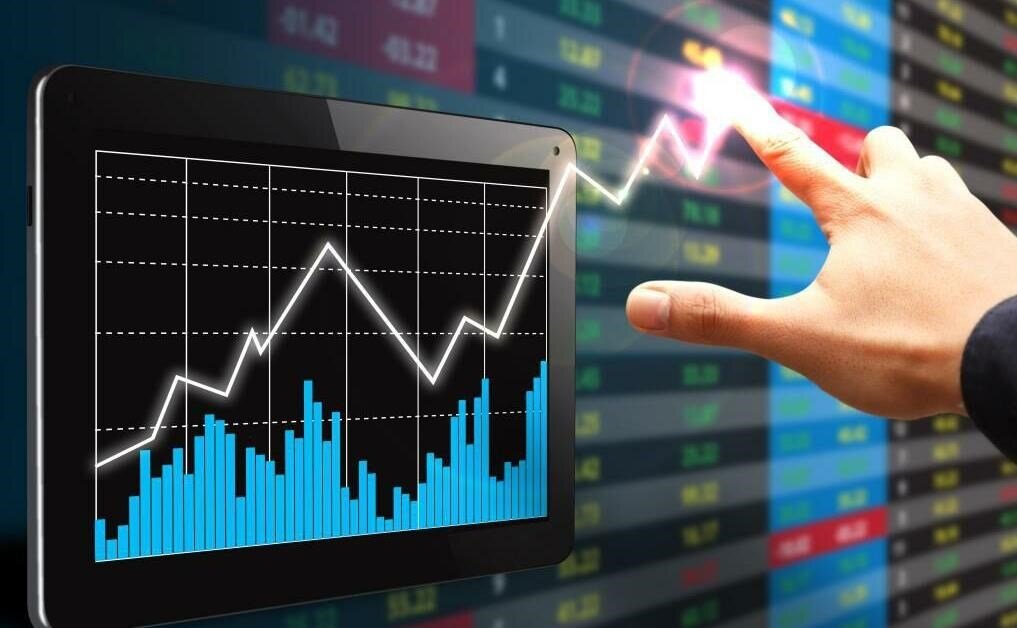 بازار سهام در مسیر اصلاح نرم؛ نماگرهای رشد نشان از انتظار دارند