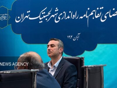 کاشف‌آذر: شهر فرودگاهی امام خمینی (ره) به شبکه ریلی کشور متصل می‌شود