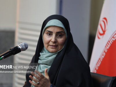 صادق: کریدورهای ترانزیتی محور تبدیل ایران به هاب لجستیک است
