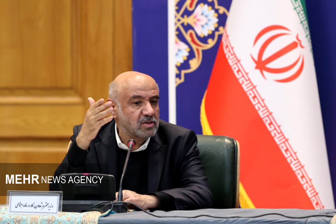 میدری: ثبات قیمت، راهبرد مشترک دولت و بخش خصوصی