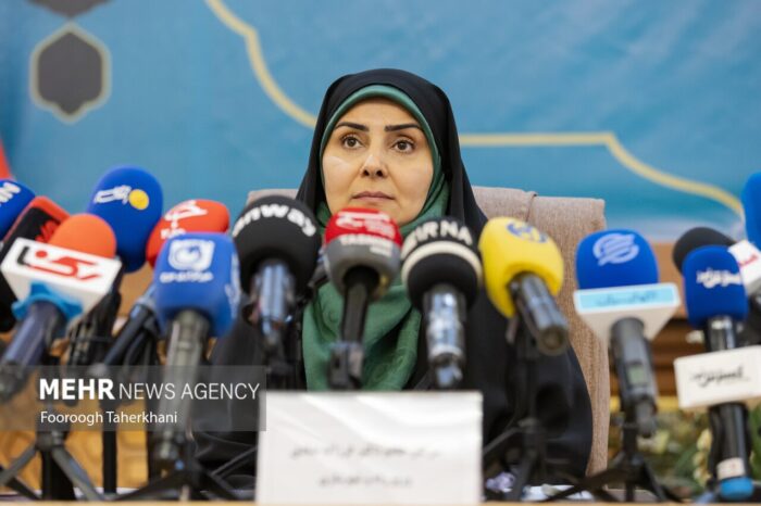 صادق: خدمات ایرلاین‌ها باید با قیمت بلیت منطبق باشد