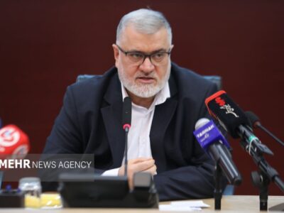تأکید استاندار تهران بر رفع موانع سرمایه‌گذاری در انرژی‌های تجدیدپذیر