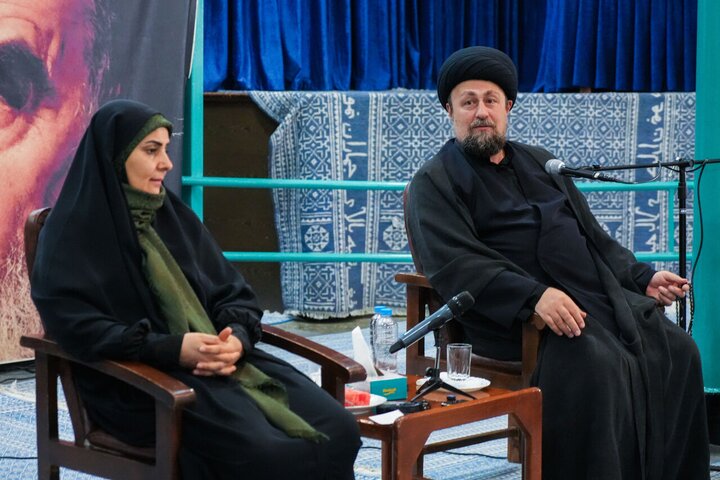 صادق: آسمان کشور کمتر از ۴۵ دقیقه پس از آغاز جنگ بسته شد