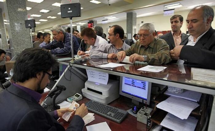 بخشی از خدمات بانکی در دسترس مشتریان قرار گرفت