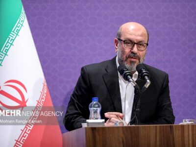 دهقان: مدارس کم‌برخوردار به زیرساخت‌های فناوری نوین مجهز می‌شوند